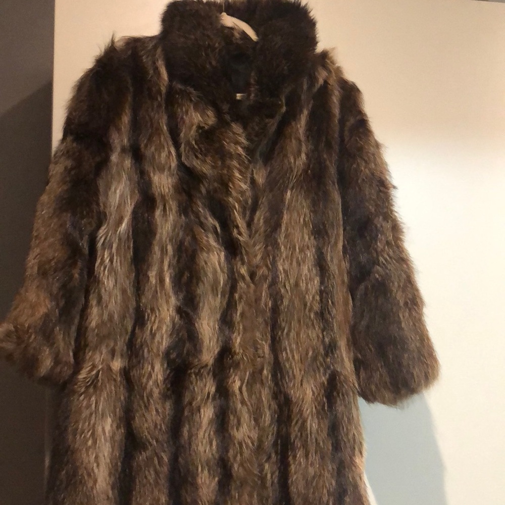Vintage Fur Coat - Picture 2 of 15